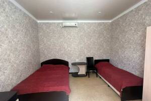 Изображение Изображение: 3-х местный номер с удобствами #1 #4