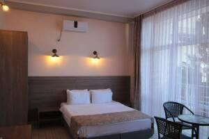 Изображение Изображение: Семейный с балконом вид на бассейн #1 #1