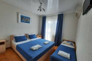 Изображение Изображение: Комната Трехместная «Стандарт» № 12 #1 #10