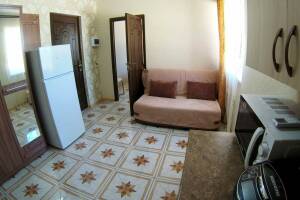 Изображение Изображение: 4-х местный 2-х комнатный номер с кухней #1 #5