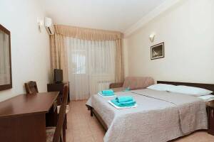 Изображение Изображение: Номер «Полулюкс» 4-х местный #1 #3