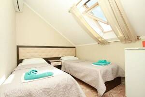 Изображение Изображение: Номер «Стандарт» 2-х местный (в мансарде) #1 #5