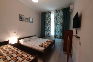 Изображение Изображение: 3-х местный номер с удобствами #1 #4