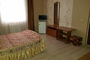 Изображение Изображение: 4-х местный номер с удобствами #1 #6