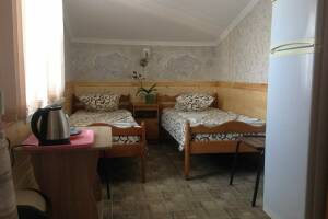 Изображение Изображение: 3-х местный «Эконом» с балконом с видом на море #1 #8