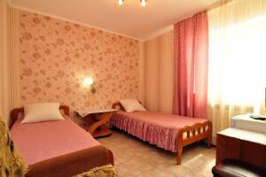 Изображение Изображение: 2-х местный номер #1 #2