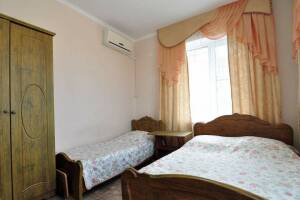 Изображение Изображение: 3-х местный «Стандарт» с балконом #1 #3