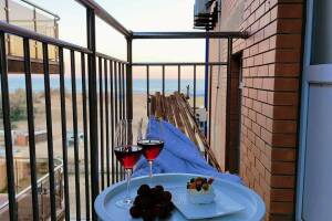 Изображение Изображение: Трёхместный «Комфорт» с боковым видом на море #1 #5