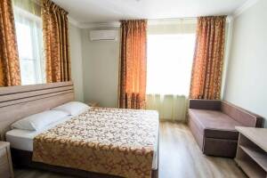 Изображение Изображение: Трехместный номер повышенной комфортности #1 #2