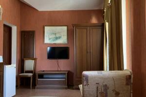 Изображение Изображение: 3х местный «Полулюкс» с балконом #1 #5