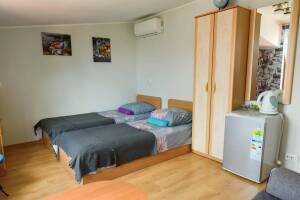 Изображение Изображение: 2−3-х местный номер «Комфорт» № 10 #1 #10