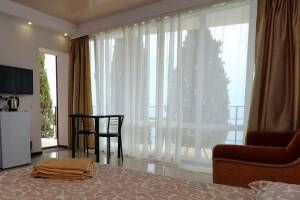 Изображение Изображение: 3-х местный «Стандарт» вид на море #1 #5