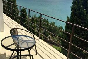 Изображение Изображение: 3-х местный улучш «Стандарт» вид на море 35 м. кв #1 #9