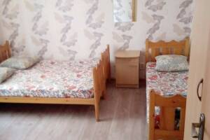 Изображение Изображение: 4-х местный с удобствами во дворе #1 #8