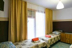 Изображение Изображение: Трехместный «эконом» #1 #6