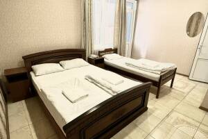 Изображение Изображение: 3х-местный. С 2-хспальной и односпальной кроватями #1 #2