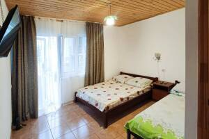 Изображение Изображение: Номера с удобствами стандарт3-х местный #1 #5