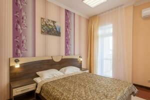 Изображение Изображение: 2-х местный «Люкс» с 2 доп. местами #1 #4