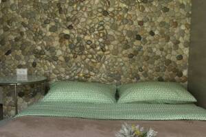 Изображение Изображение: Трехместный номер с видом на горы #1 #2