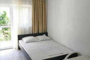 Изображение Изображение: 3-х местный «Люкс» (№ 13) #1 #12