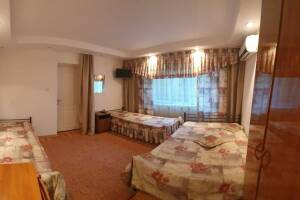 Изображение Изображение: Номер «Стандарт» 4-х местный #1 #2