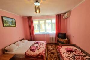 Изображение Изображение: 3-х местный номер № 2 (2 эллинг 3 этаж) #1 #6