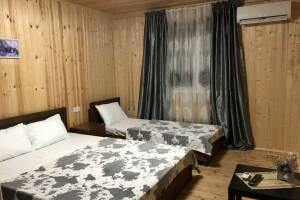 Изображение Изображение: № 2 Четырехместный номер #1 #2