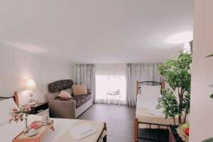 Изображение Изображение: Трехместный номер «Студия» #1 #2