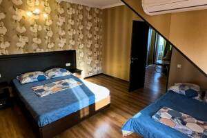 Изображение Изображение: Семейный номер с двумя отдельными комнатами #1 #5