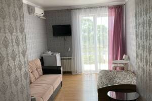 Изображение Изображение: Номер «Three» #1 #3