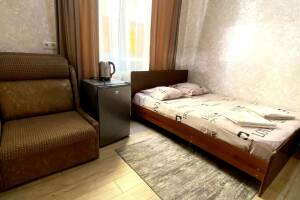 Изображение Изображение: 3-х местный с доп. креслом номер с удобствами № 10 #1 #5