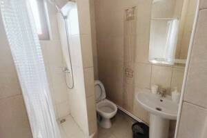 Изображение Изображение: Комната для проживания 4-х человек с балконом #1 #3