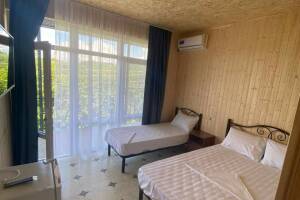 Изображение Изображение: 3-х местный «Люкс» с панорамным видом на горы/море #1 #1