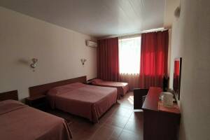 Изображение Изображение: Семейная комната на 3−5 человека без балкона #1 #4