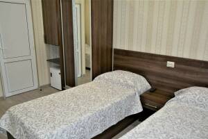 Изображение Изображение: 3-х местный номер с раздельными кроватями #1 #1