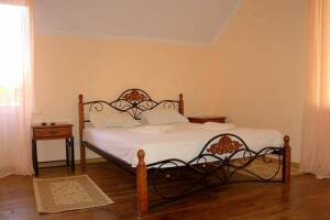 Изображение Изображение: 4-х местный номер «DeLux» #1 #4