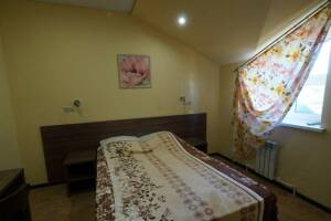 Изображение Изображение: Трехместный «улучшенный» двухкомнатный с балконом #1 #4