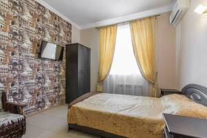 Изображение Изображение: 4-х местный номер «Комфорт» #1 #8