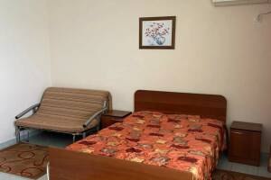 Изображение Изображение: № 3двухкомнатный с лоджией, мини-кухней (эллинг28) #1 #3