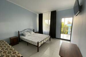 Изображение Изображение: Семейный номер комфорт класса (3 этаж-мансарда) #1 #8