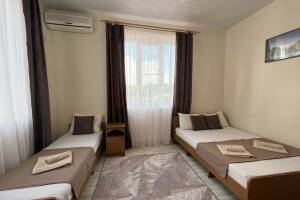 Изображение Изображение: Номер № 5 Трехместный «Стандарт» #1 #5