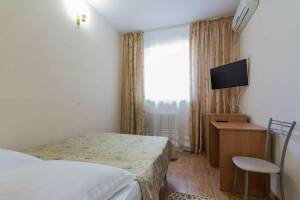 Изображение Изображение: 2-х местный номер без балкона #1 #2