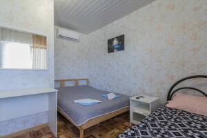 Изображение Изображение: 3-х местный номер с удобствами #1 #4