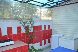 Изображение Изображение: 4-х местная с кухней и отдельным двориком #1 #15