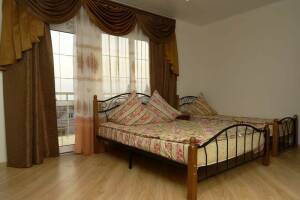 Изображение Изображение: № 2 Четырехместный номер #1 #2