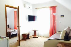 Изображение Изображение: Двухкомнатный с удобствами #1 #4