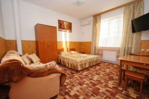 Изображение Изображение: 2-х комнатный «Люкс» 4−6-ти местный номер #1 #3