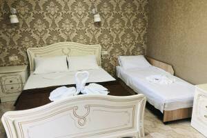 Изображение Изображение: Улучшенный двухместный номер со всеми удобствами #1 #3