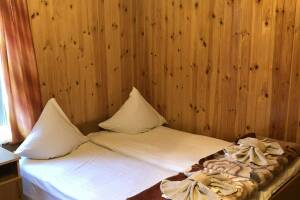 Изображение Изображение: Четырехместный номер со всеми удобствами #1 #4