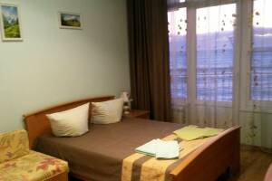 Изображение Изображение: Небольшой номер 3 с видом на море #1 #1